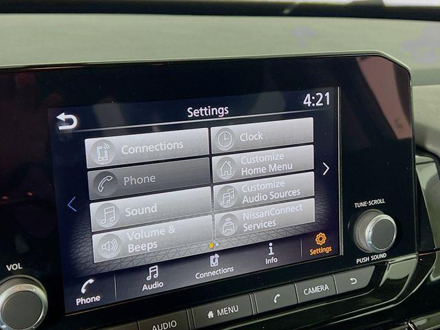 new 2025 Nissan Pathfinder car, priced at $35,980