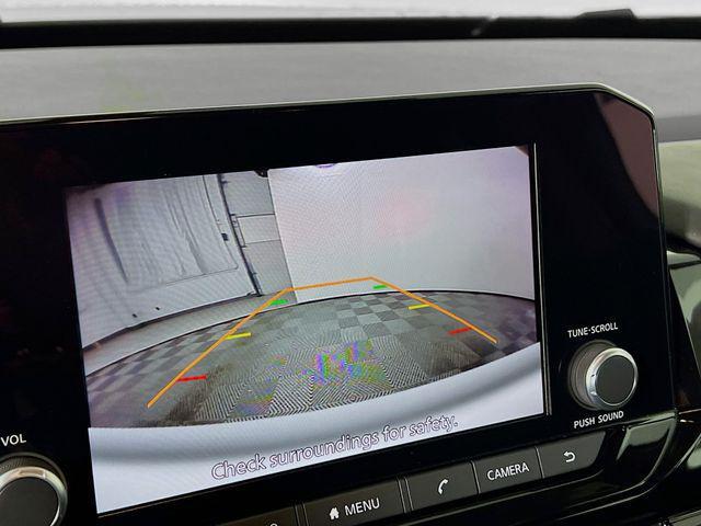 new 2025 Nissan Pathfinder car, priced at $35,980