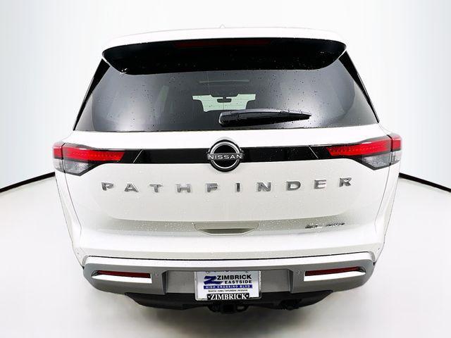 new 2024 Nissan Pathfinder car, priced at $46,155