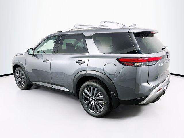 new 2025 Nissan Pathfinder car, priced at $45,649