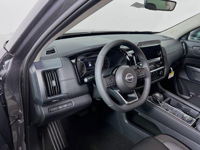 new 2025 Nissan Pathfinder car, priced at $45,649