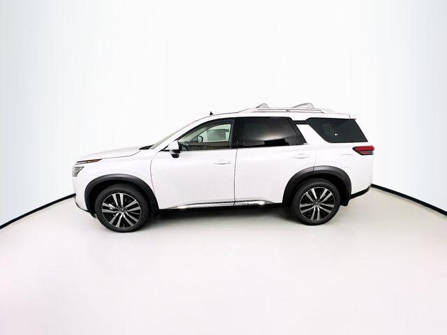 new 2025 Nissan Pathfinder car, priced at $46,149