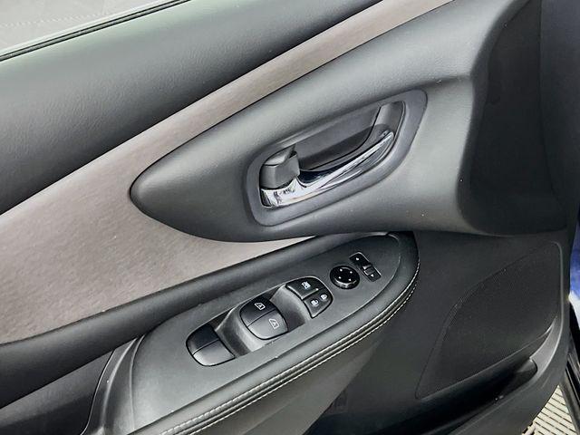 used 2023 Nissan Murano car, priced at $22,900