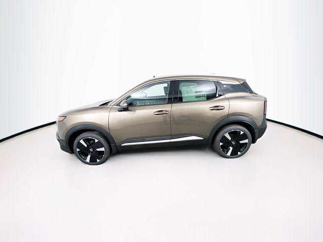 new 2025 Nissan Kicks car, priced at $28,173