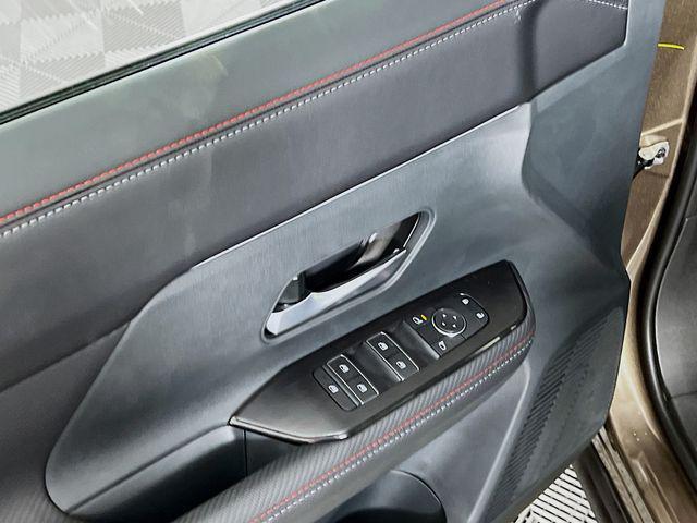 new 2025 Nissan Kicks car, priced at $28,173