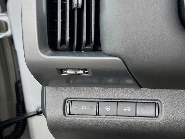 new 2025 Nissan Pathfinder car, priced at $46,249