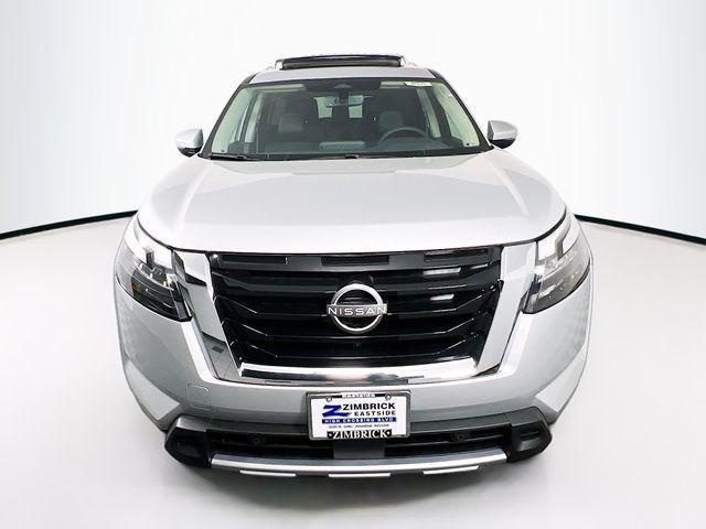 new 2025 Nissan Pathfinder car, priced at $46,249