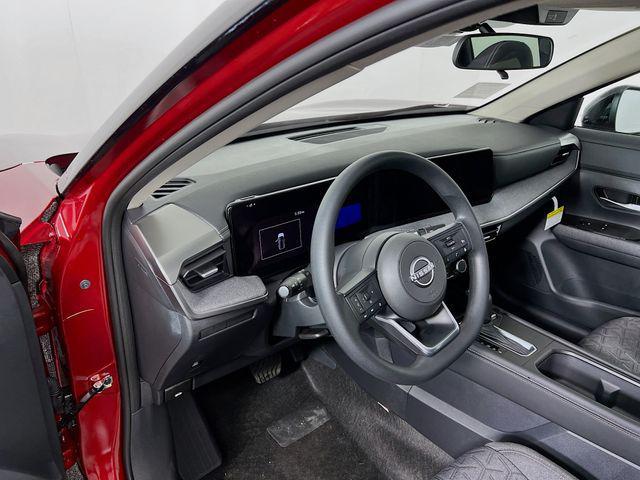 new 2025 Nissan Kicks car, priced at $28,222