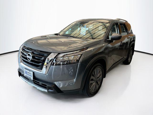 new 2025 Nissan Pathfinder car, priced at $45,049
