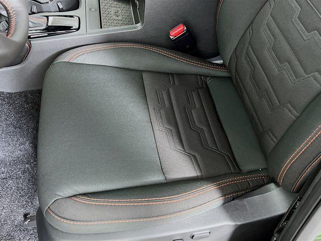 new 2025 Nissan Frontier car, priced at $44,620