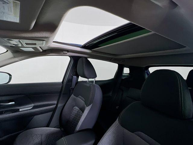 new 2025 Nissan Kicks car, priced at $24,971