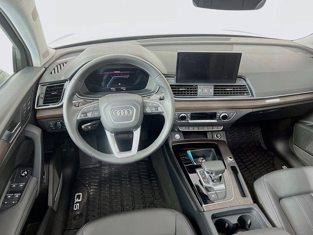 used 2024 Audi Q5 car, priced at $41,900