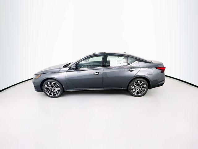 new 2025 Nissan Altima car, priced at $34,698