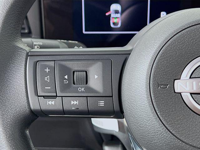 new 2025 Nissan Kicks car, priced at $25,224