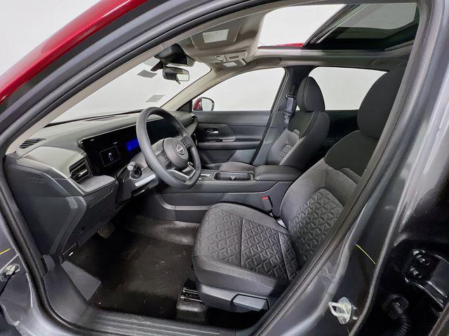 new 2025 Nissan Kicks car, priced at $25,224