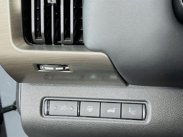 new 2025 Nissan Pathfinder car, priced at $50,967