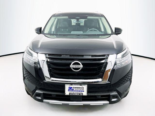 new 2025 Nissan Pathfinder car, priced at $41,446