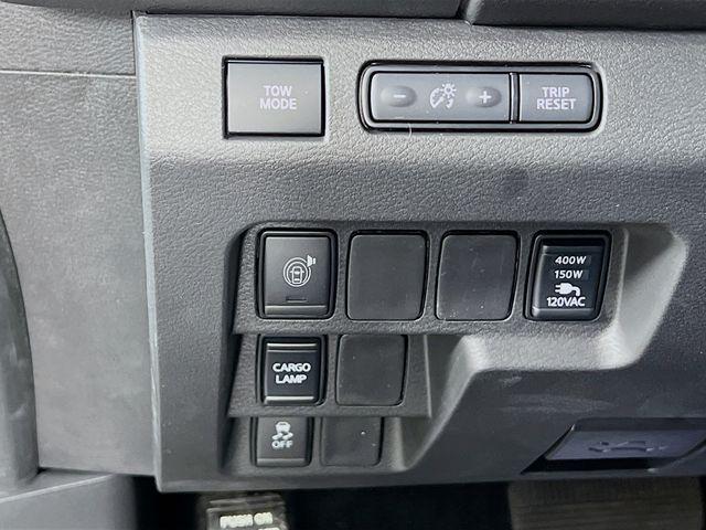 new 2026 Nissan Frontier car, priced at $39,948