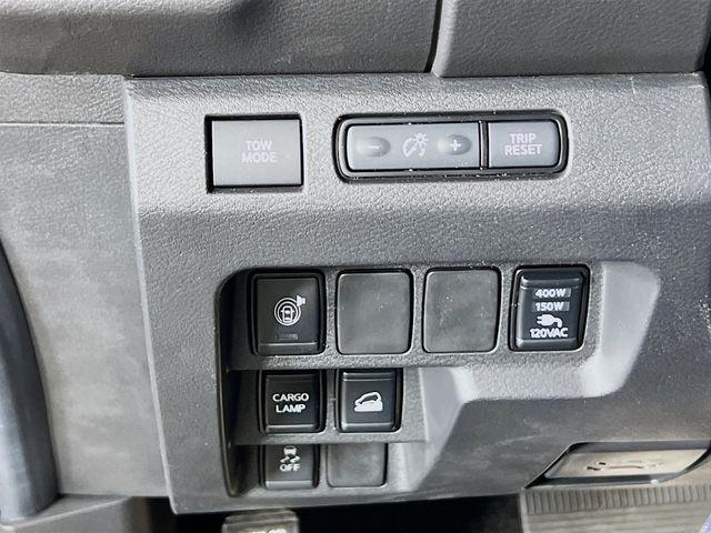 new 2025 Nissan Frontier car, priced at $39,940