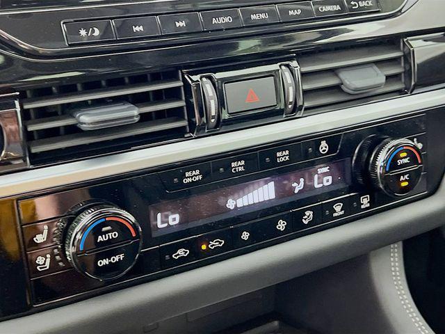 new 2025 Nissan Pathfinder car, priced at $45,386