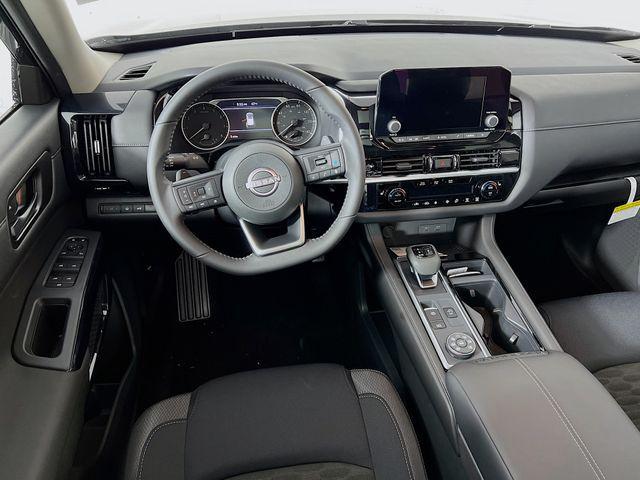 new 2025 Nissan Pathfinder car, priced at $38,188