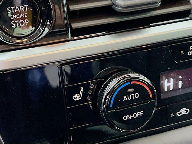 new 2025 Nissan Pathfinder car, priced at $38,188