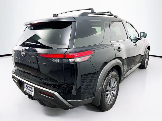 new 2025 Nissan Pathfinder car, priced at $38,188