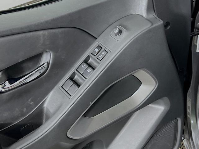 new 2026 Nissan Frontier car, priced at $40,432