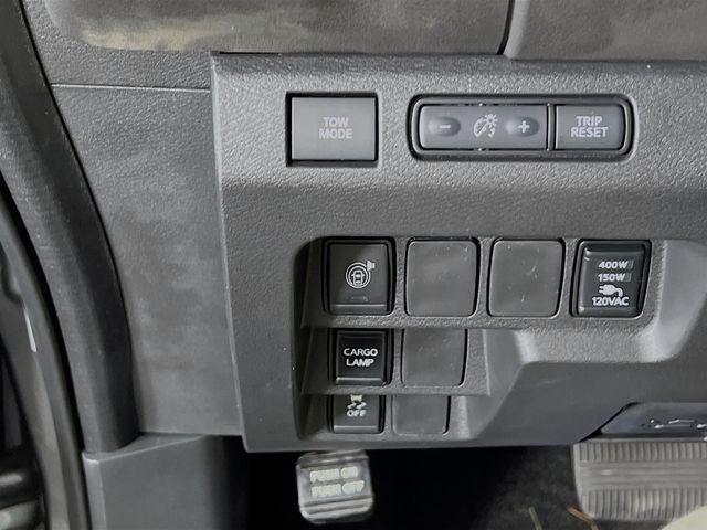 new 2026 Nissan Frontier car, priced at $40,432