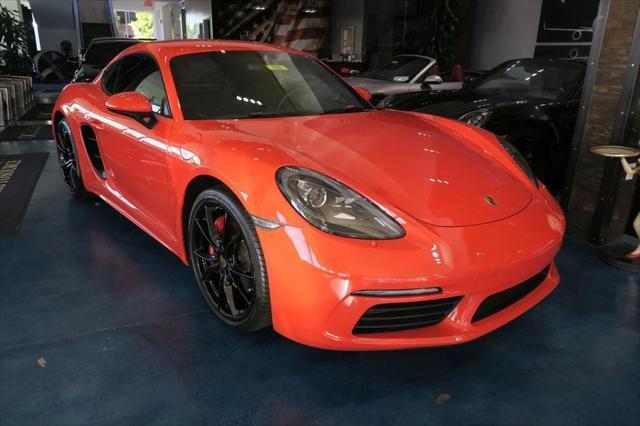 used 2017 Porsche 718 Cayman car