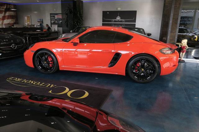 used 2017 Porsche 718 Cayman car