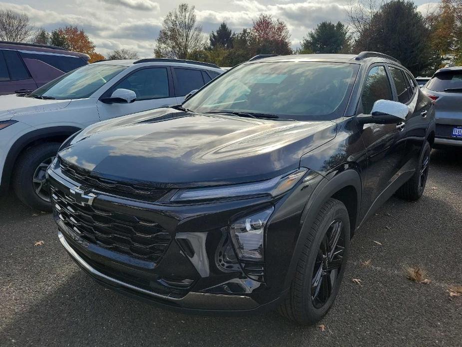 new 2025 Chevrolet Trax car, priced at $26,460