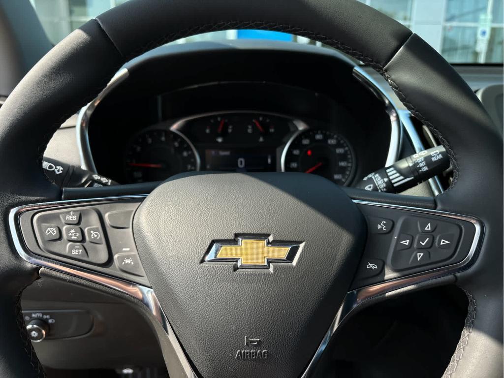 used 2024 Chevrolet Equinox car, priced at $22,999