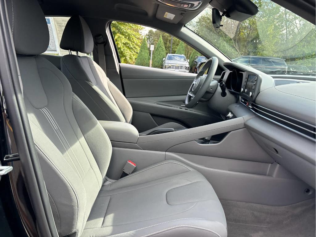 used 2022 Hyundai Elantra car, priced at $18,999
