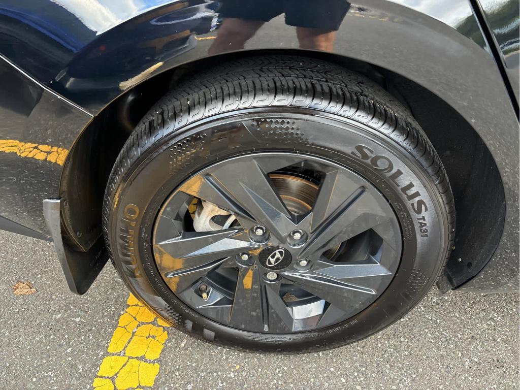 used 2022 Hyundai Elantra car, priced at $18,999