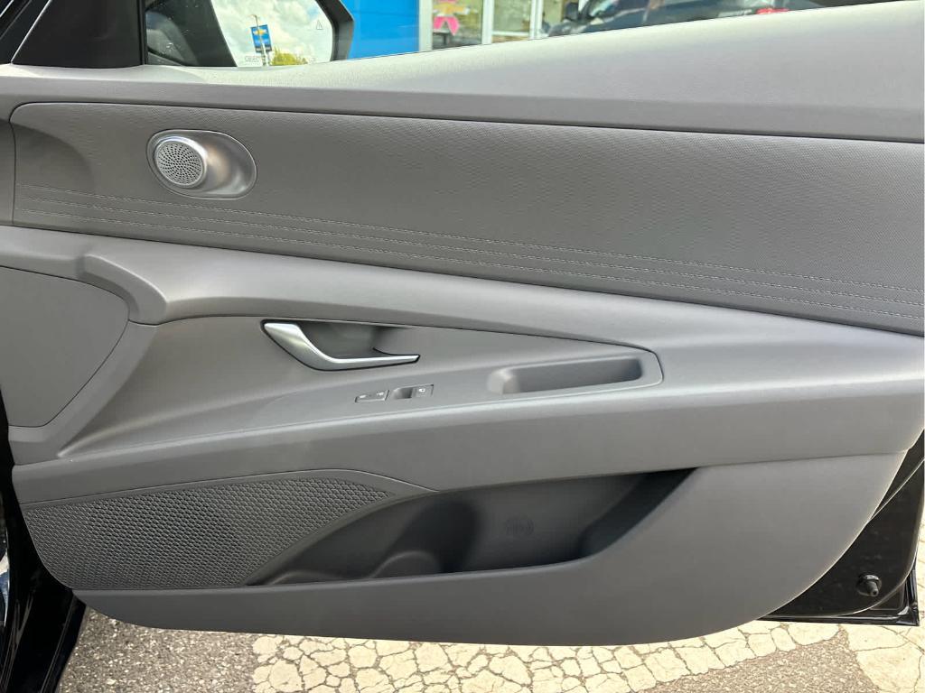 used 2022 Hyundai Elantra car, priced at $18,999