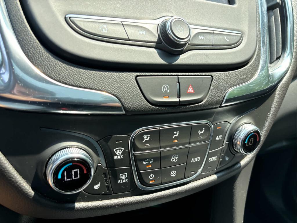 used 2022 Chevrolet Equinox car, priced at $20,699