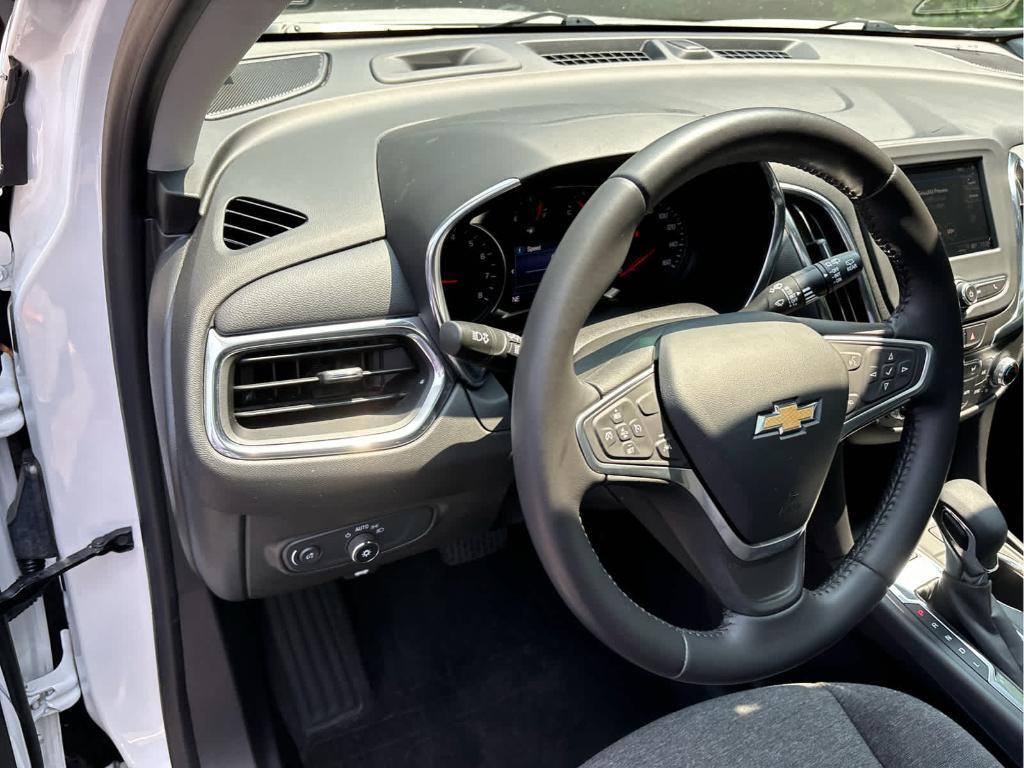 used 2022 Chevrolet Equinox car, priced at $20,699