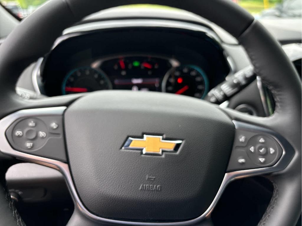 used 2023 Chevrolet Traverse car, priced at $31,099