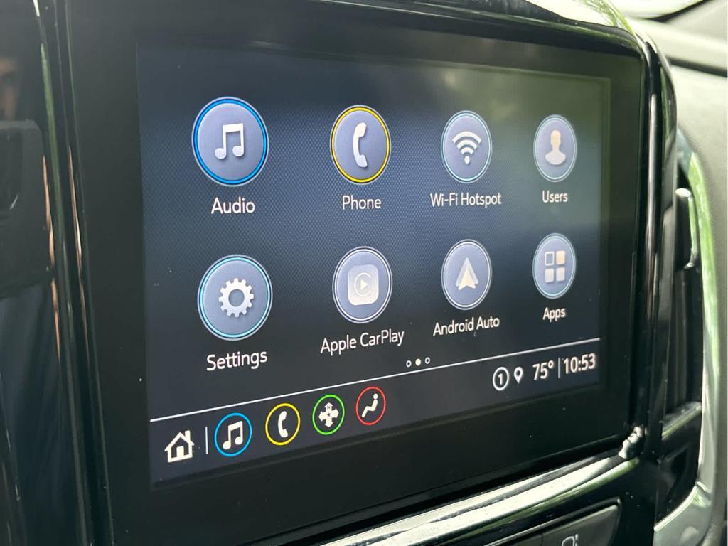 used 2023 Chevrolet Traverse car, priced at $31,099