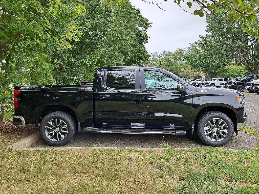 new 2025 Chevrolet Silverado 1500 car, priced at $60,139