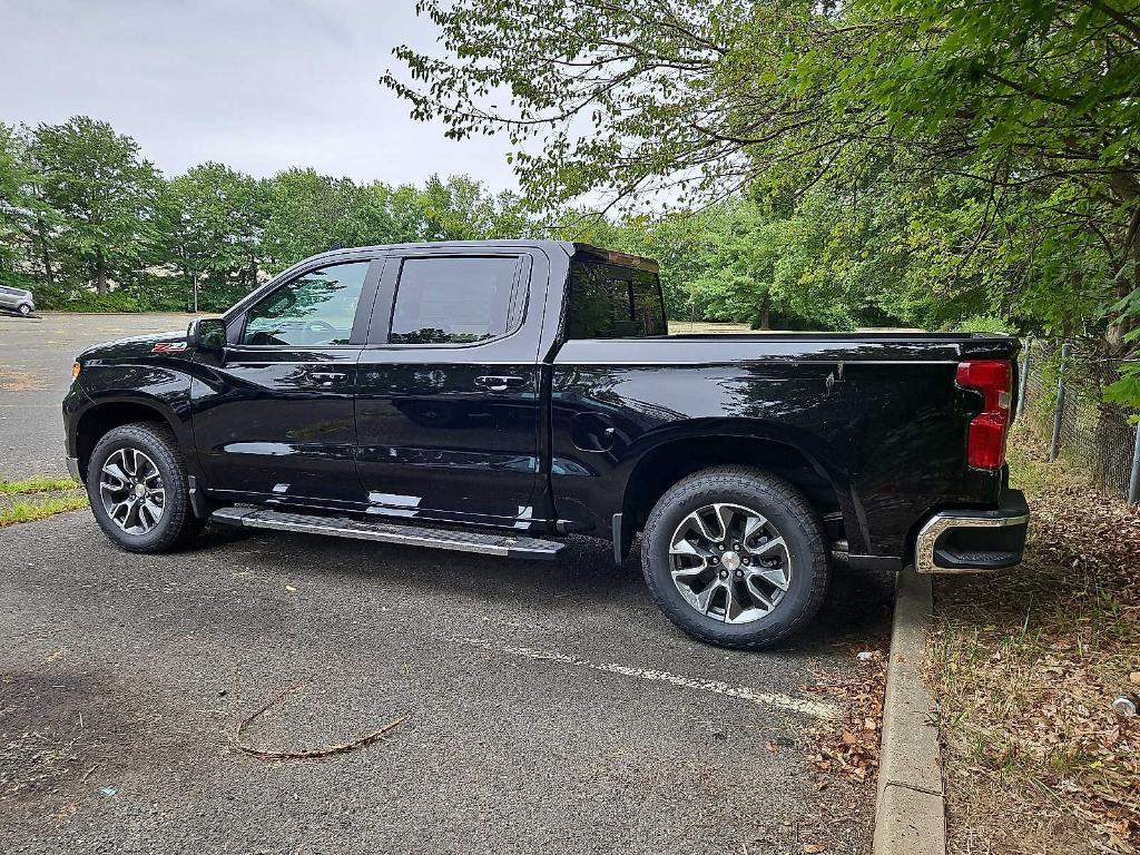 new 2025 Chevrolet Silverado 1500 car, priced at $60,139