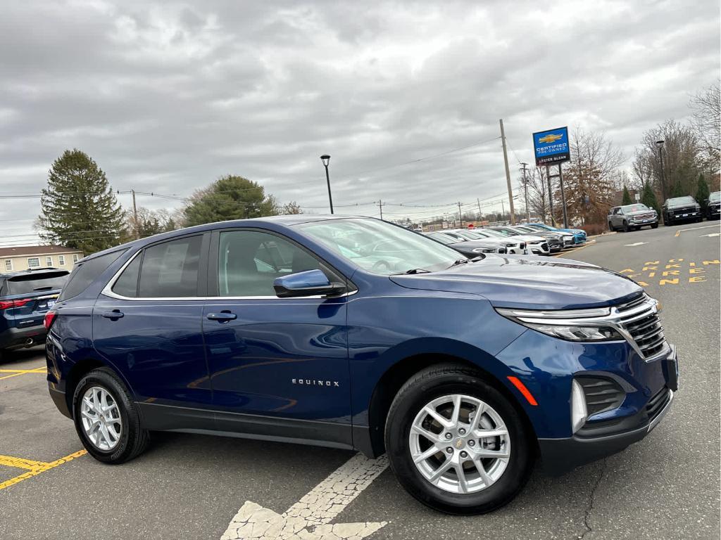 used 2022 Chevrolet Equinox car, priced at $21,234