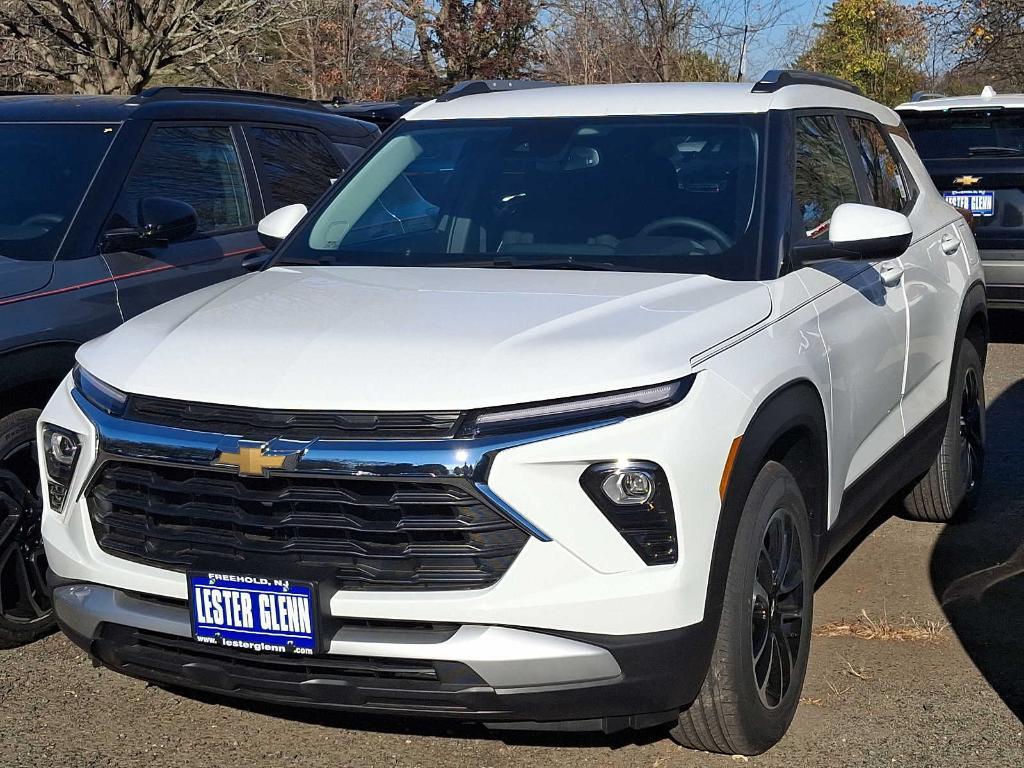 new 2025 Chevrolet TrailBlazer car, priced at $27,343