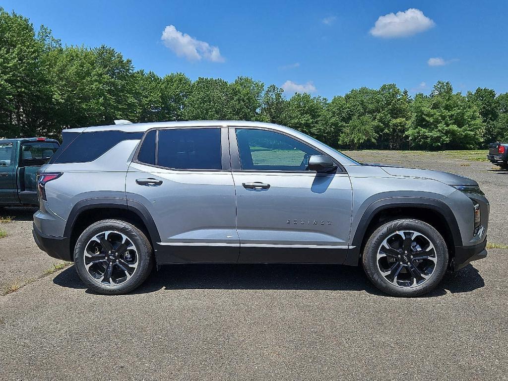 new 2026 Chevrolet Equinox car, priced at $31,978