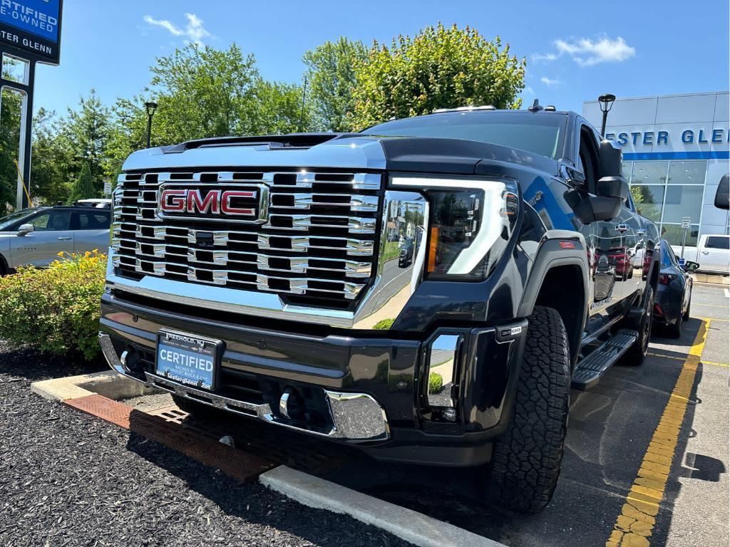 used 2024 GMC Sierra 2500 car, priced at $67,499