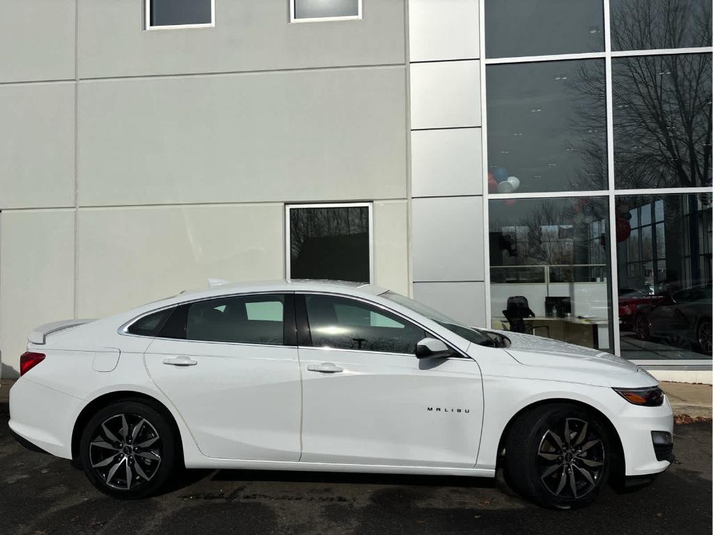 used 2022 Chevrolet Malibu car, priced at $19,999