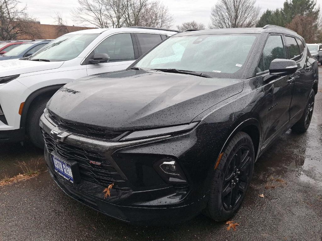 new 2025 Chevrolet Blazer car, priced at $48,093