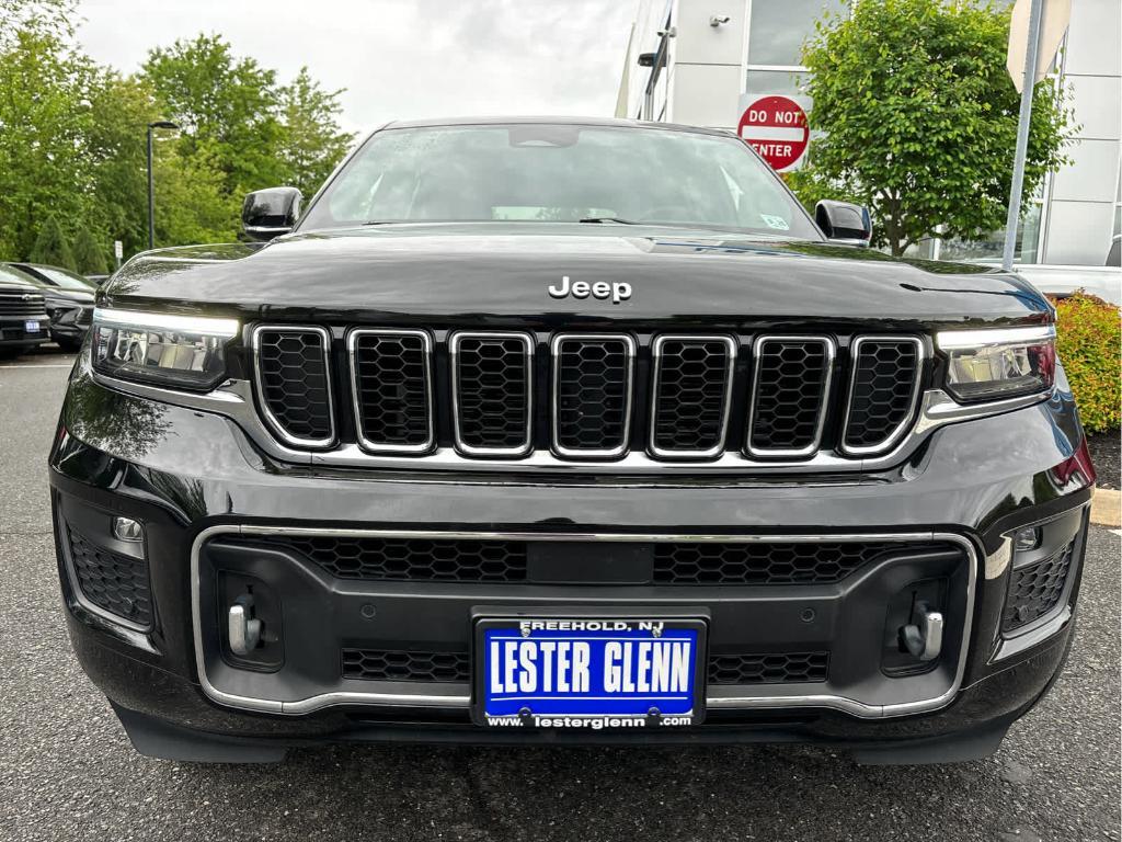 used 2022 Jeep Grand Cherokee car, priced at $35,999
