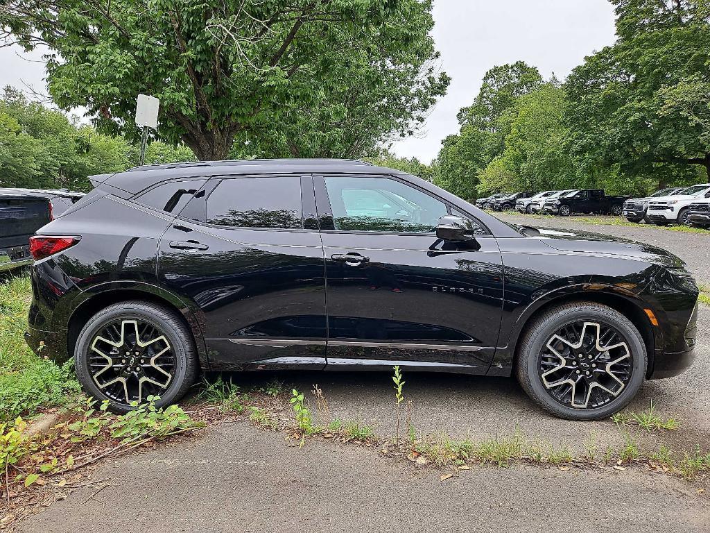 new 2025 Chevrolet Blazer car, priced at $44,853